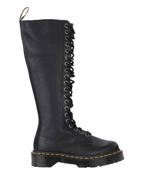 Dr Martens lace up boot